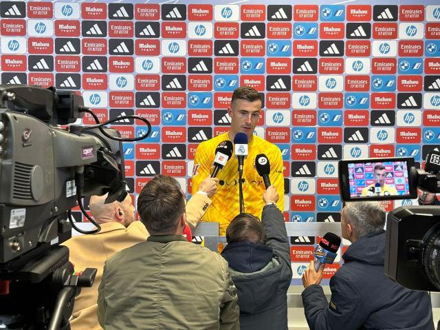 1729991548553021895.jpg 31729988648_.pic.jpg